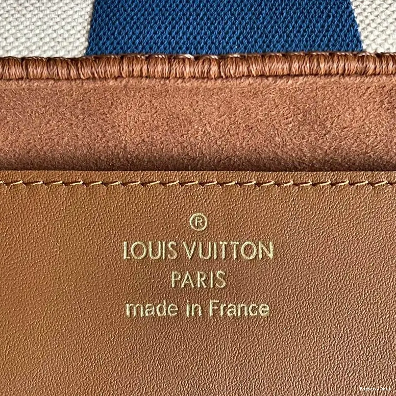 Fashion Reps LV 2109YA0126 Bag 0501